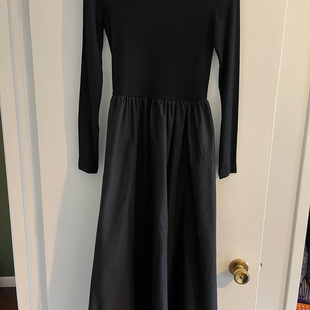 Elegant Black Long Sleeve Dress